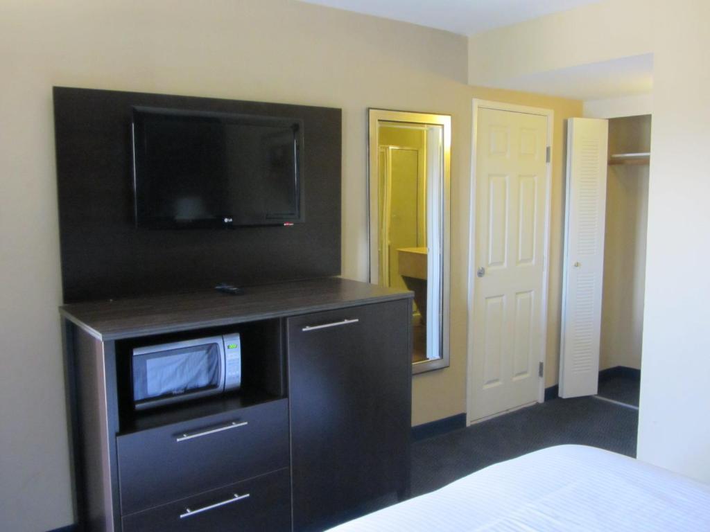 Howard Johnson By Wyndham Odessa Tx Ruang foto